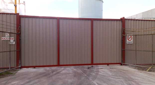 Colorbond Sliding Gate closed
