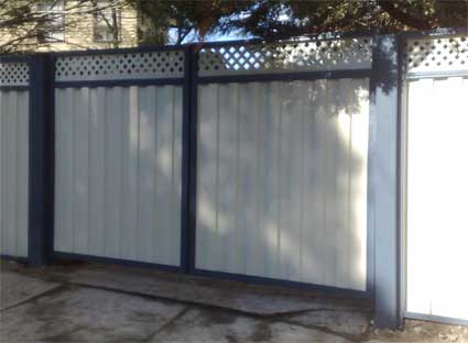 Colorbond Gate with tressels 