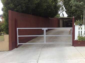 DIY gate frame 