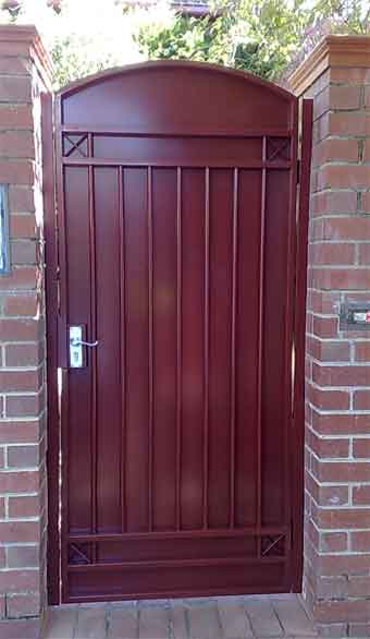 Red Single gate 