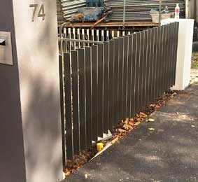 Steel Blade gate 9