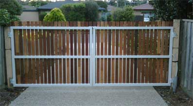 DIY Gate frame with powder coated frames 