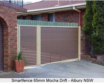 DIY driveway gate primrose border and post 