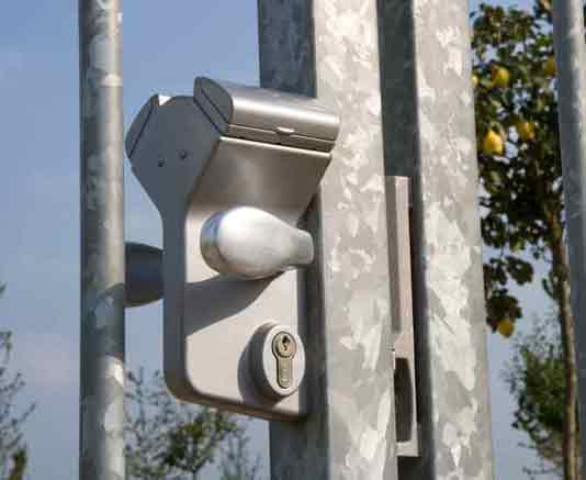 locinox digital gate swing gate lock